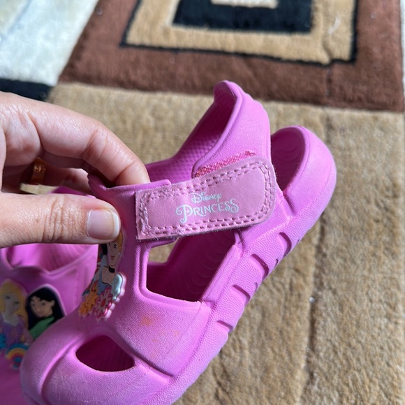 Flip flops - Picture 3 of 3